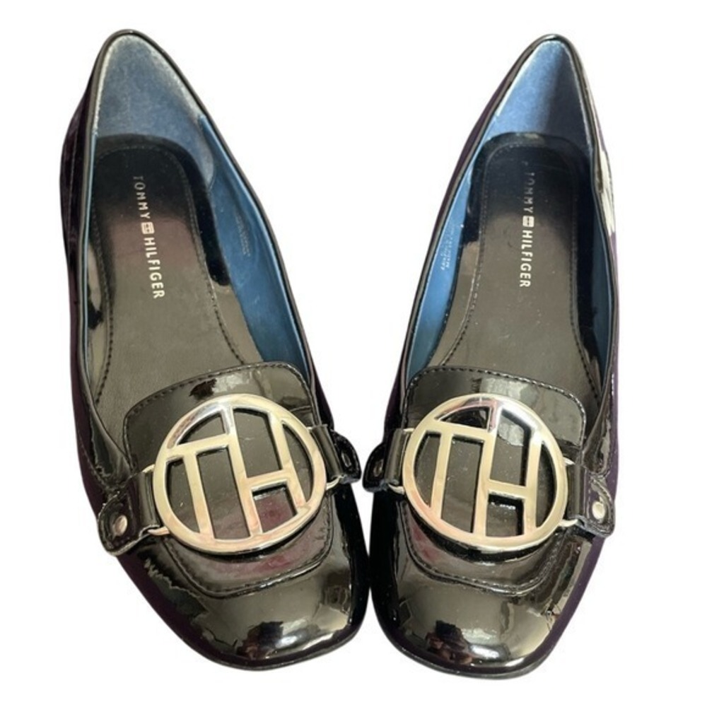 Tommy Hilfiger Naomi II Black Patent Leather Logo Loafer Block Heels 6M